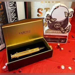 NIB La Rouge Pierre 60 Second Instant Face Lift. This works! It’s amazing!